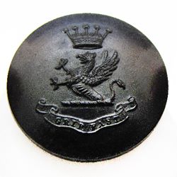 25-5.2.2.4 Other pictorials (corresponds to Sec. 20 - Fabulous creatures) - Griffin surmount a torse with the family motto on a banner and an Earl's Coronet of Rank ( Leslie family) - molded horn - 1 & 1/4" 25-5.2.2.4 Other pictorials (corresponds to Sec. 20 - Fabulous creatures) - Griffin surmount a torse with the family motto on a banner and an Earl's Coronet of Rank ( Leslie family) - molded horn - 1 & 1/4"