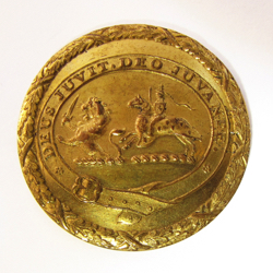 25-5.2.3.4 Multiple crests - Double Crest inside a Belt of Distinction with motto and a fancy border - gilded brass - 1 & 3/16"
