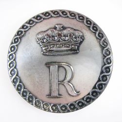 25-5.3.1 Crowns/coronets (by themselves, or with initials or monograms,
no crest present). - Duke's Coronet with one Initial and fancy border - silver-plated copper - 1"