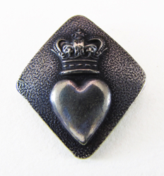 25-5.3.3 Unlisted, badges, bishop’s mitre, without design, etc. (by themselves, no crest or achievement shield present) - Badge - Heart with a Royal Coronet of Rank - unmarked silver - Diamond shape - 1"